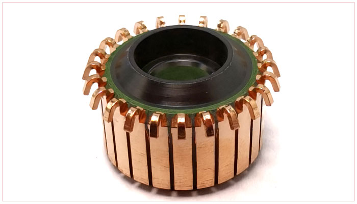 Hook commutator